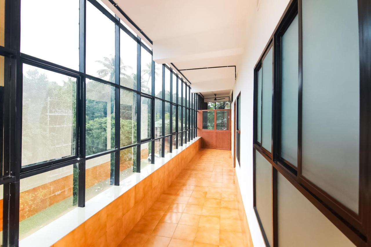 Modern Rooms Mundakāyam Pokoj fotografie